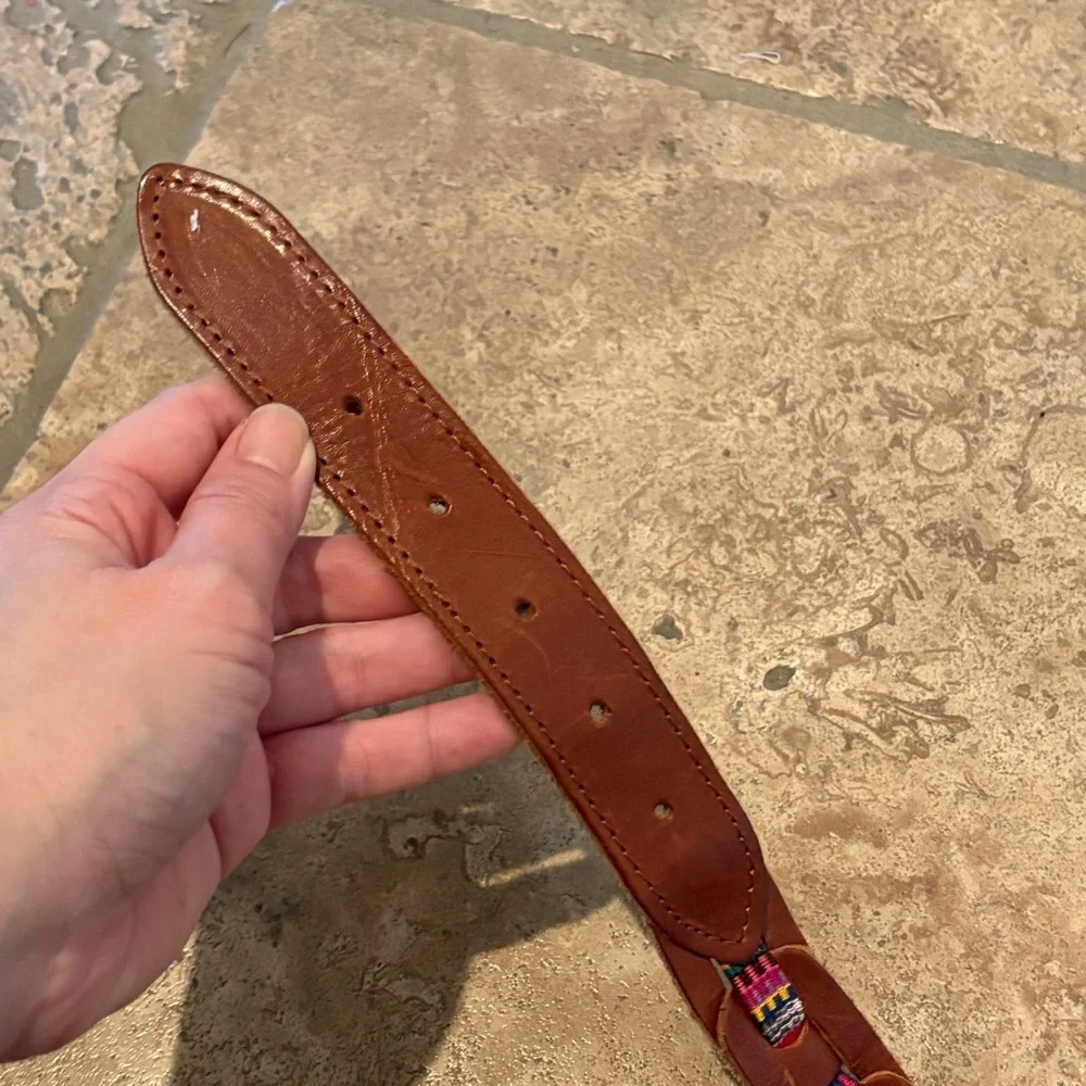 Women’s Colorful Woven Insert Brown Leather Belt Size Medium-Fits Small